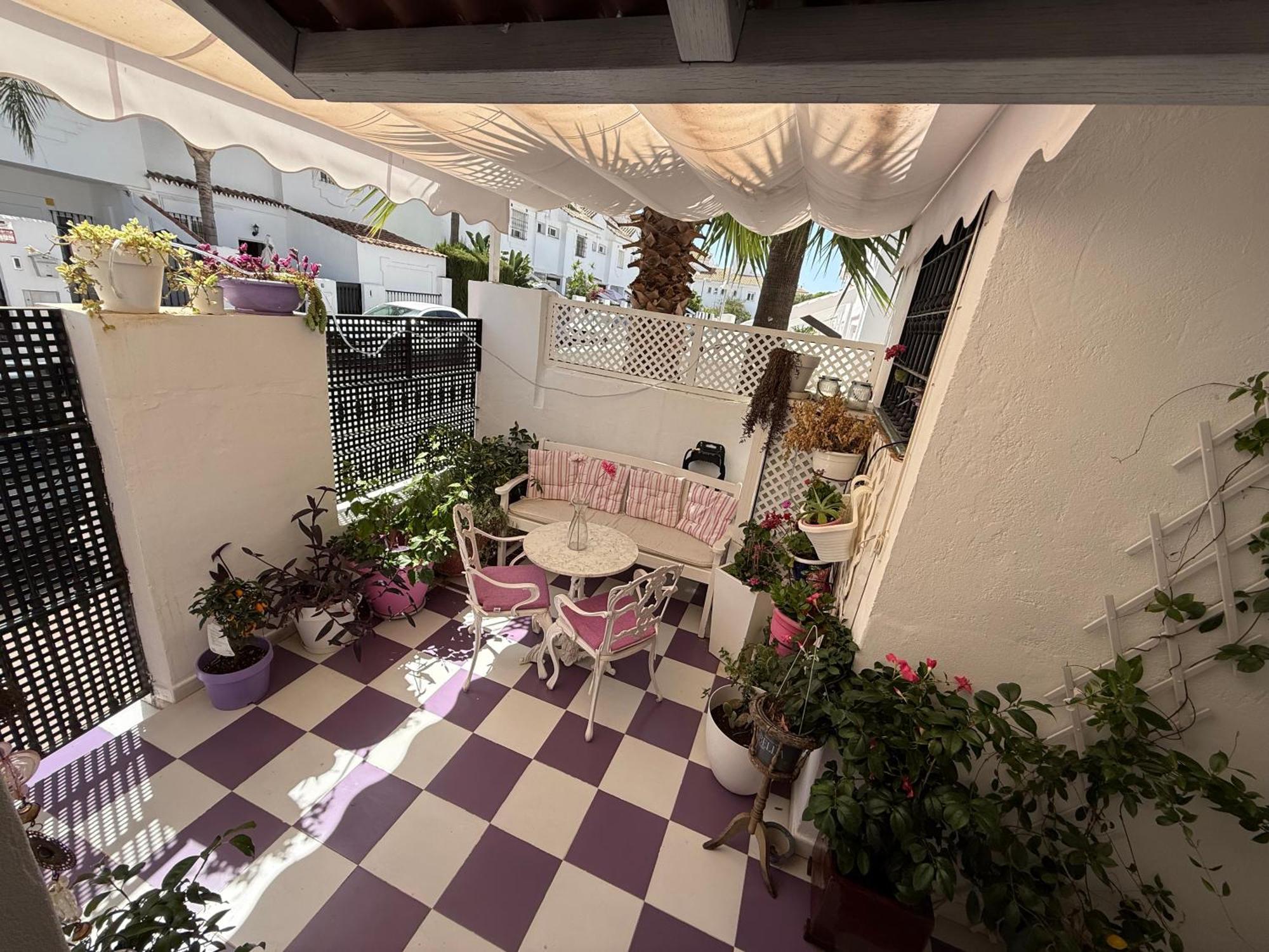 Apartment -patio Andaluz- Marbella